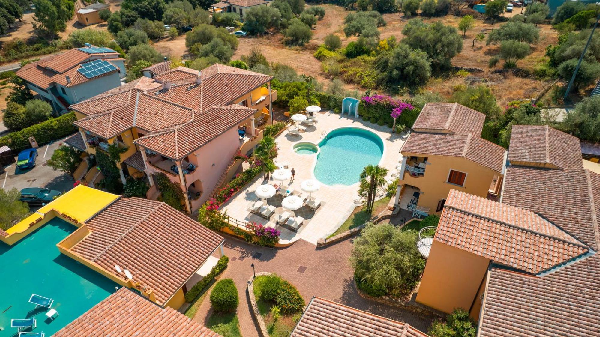 Residence Corte Dei Venti Budoni Εξωτερικό φωτογραφία