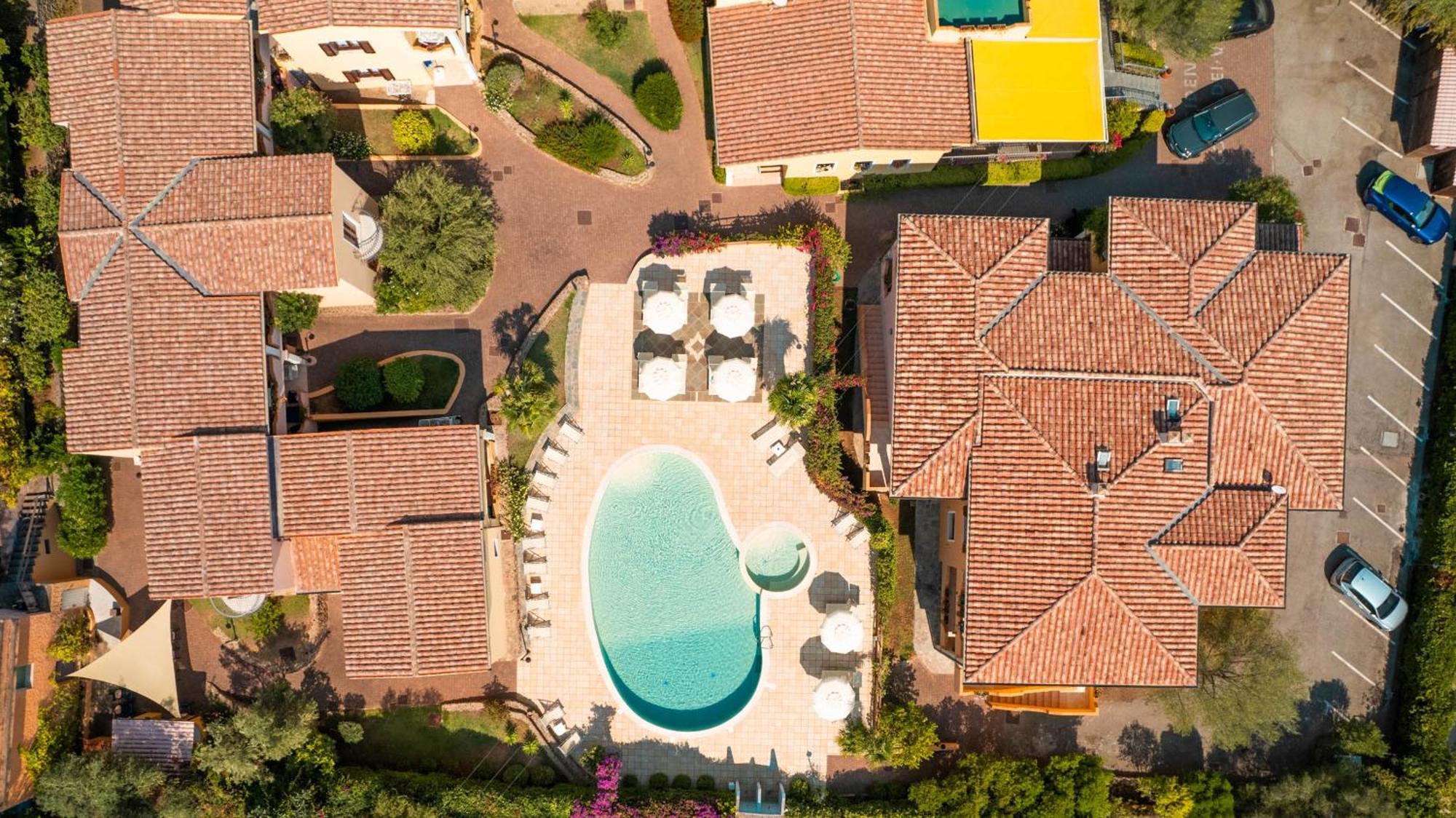 Residence Corte Dei Venti Budoni Εξωτερικό φωτογραφία