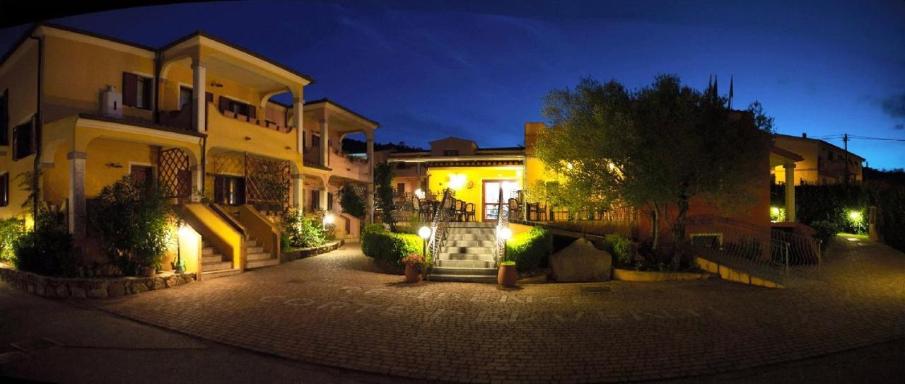 Residence Corte Dei Venti Budoni Εξωτερικό φωτογραφία