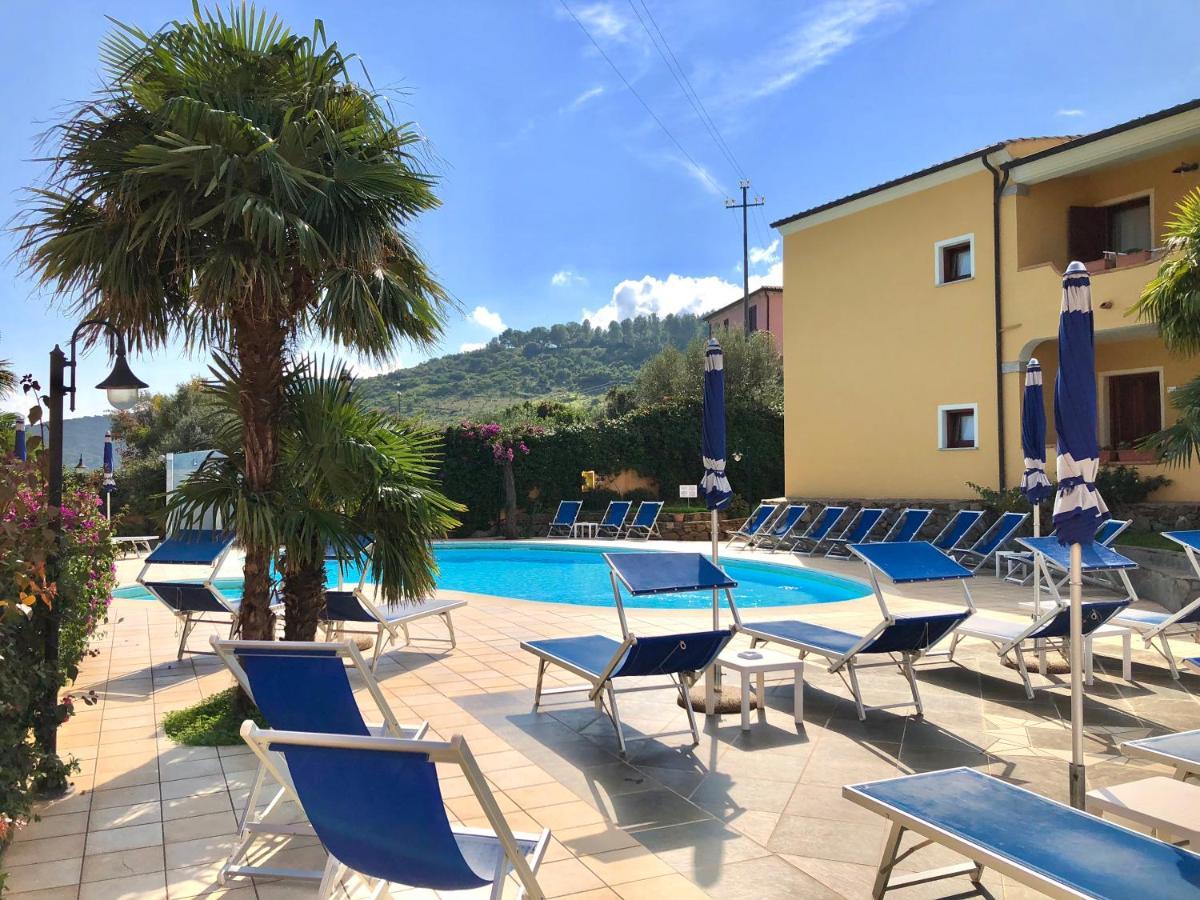 Residence Corte Dei Venti Budoni Εξωτερικό φωτογραφία