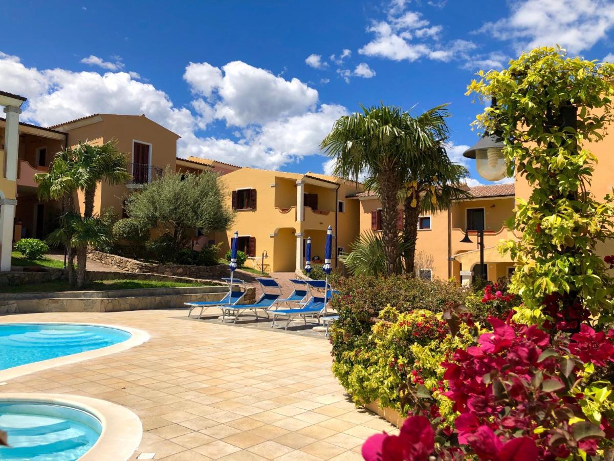 Residence Corte Dei Venti Budoni Εξωτερικό φωτογραφία